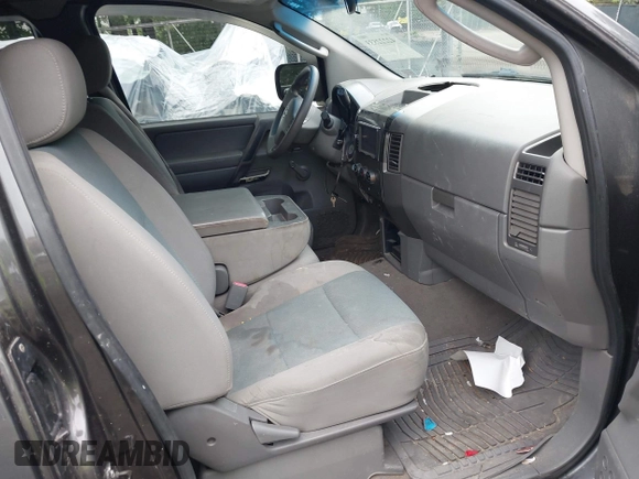 2007 Nissan Titan LE with VIN 1N6BA06A57N239737, listed as a IAAI auction lot 42222533 with 183,336 mi miles and . Bid and sale history available at DreamBid. Image 5.