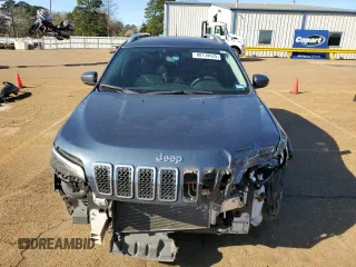 2021 Jeep Cherokee Latitude Lux with VIN 1C4PJLMX2MD218220, listed as a Copart auction lot 88134925 with 62,338 mi miles and Salvage Title. Bid and sale history available at carsss.com. Image 5.