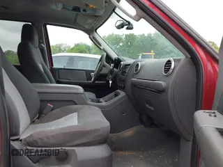 2003 Ford Expedition Special Service z VIN 1FMRU15W23LB99887, wystawiony jako IAAI lot #42296885 z przebiegiem 196 287 mil mil oraz . Historia ofert i sprzedaży dostępna na DreamBid. Obrazek 5.