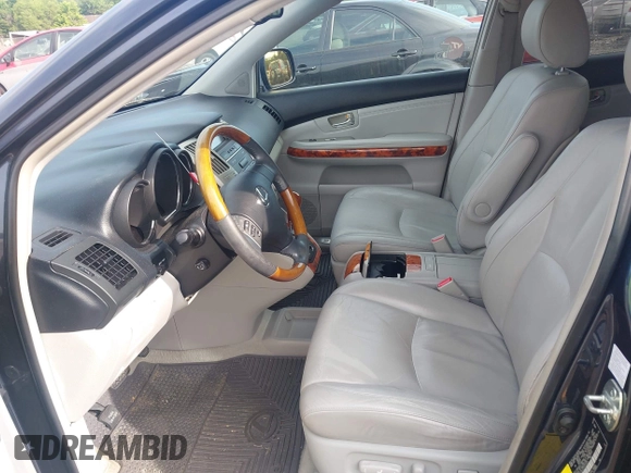 2004 Lexus RX 330 z VIN 2T2HA31U74C014231, wystawiony jako IAAI lot #42463031 z przebiegiem 154 635 mil mil oraz . Historia ofert i sprzedaży dostępna na DreamBid. Obrazek 5.