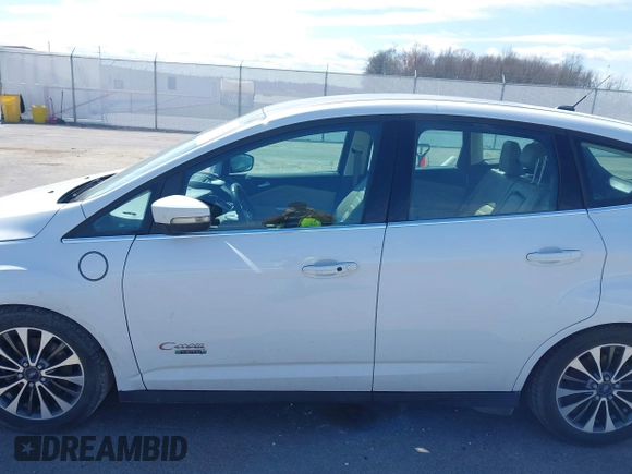 2017 Ford C-Max Energi Titanium with VIN 1FADP5FU4HL101319, listed as a IAAI auction lot 41837912 with 158,536 mi miles. Bid and sale history available at carsss.com. Image 14.