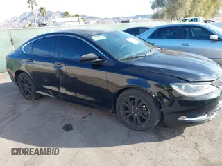 2015 Chrysler 200 Limited с VIN 1C3CCCAB3FN529027, выставлен на аукционе IAAI как лот 41433448 с пробегом 103 589 миль миль и . История ставок и продаж доступна на DreamBid. Изображение 13.