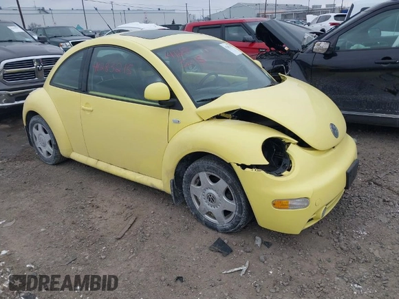 2000 Volkswagen Beetle GLS z VIN 3VWCC21C9YM485902, wystawiony jako IAAI lot #41283215 z przebiegiem 149 528 mil mil oraz . Historia ofert i sprzedaży dostępna na DreamBid. Obrazek 1.