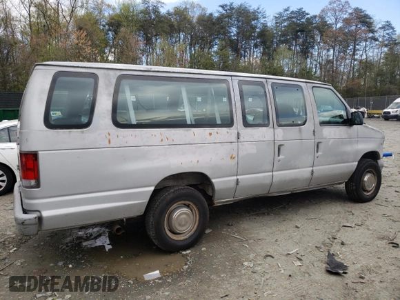 1999 Ford Econoline Passenger XL with VIN 1FBSS31LXXHA39417, listed as a Copart auction lot 52817645 with 109,930 mi miles and Salvage title. Bid and sale history available at DreamBid. Image 3.