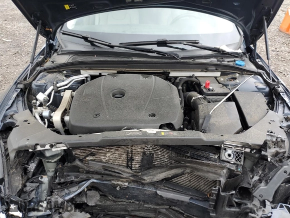 2022 Volvo V60 with VIN YV4102WK5N2093177, listed as a Copart auction lot 57644385 with 66,550 mi miles and Salvage title. Bid and sale history available at DreamBid. Image 12.