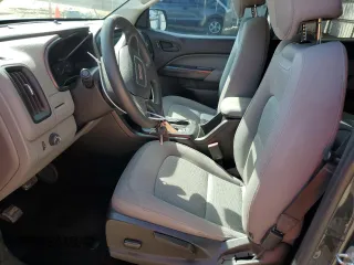 2017 GMC Canyon 2WD with VIN 1GTG5BEA7H1246305, listed as a Copart auction lot 46654165 with 105,915 mi miles and Salvage Title. Bid and sale history available at carsss.com. Image 7.