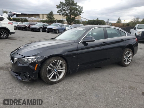 2019 BMW 4 Series 440i xDrive with VIN WBA4J7C5XKBM76520, listed as a Copart auction lot 43834195 with 19,335 mi miles and Salvage Title. Bid and sale history available at carsss.com. Image 1.