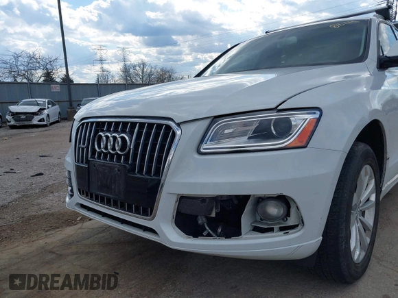 2016 Audi Q5 Premium Plus with VIN WA1L2AFPXGA136183, listed as a IAAI auction lot 41898224 with 117,640 mi miles. Bid and sale history available at carsss.com. Image 6.