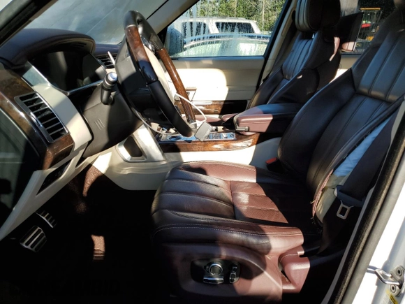 2017 Land Rover Range Rover Autobiography с VIN SALGV2FE9HA321970, выставлен на аукционе Copart как лот 84107524 с пробегом 79 174 миль миль и Списание • Salvage title. История ставок и продаж доступна на DreamBid. Изображение 7.