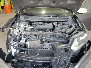 2017 Nissan Rogue SV с VIN KNMAT2MV1HP615592, выставлен на аукционе Copart как лот 56416095 с пробегом 102 068 миль миль и Списание • Salvage title. История ставок и продаж доступна на DreamBid. Изображение 12.