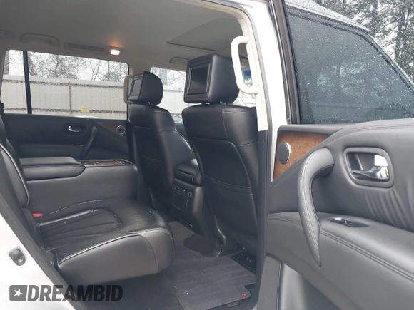 2011 Infiniti QX56 7-passenger with VIN JN8AZ2NFXB9502522, listed as a IAAI auction lot 41420158 with 171,806 mi miles and . Bid and sale history available at DreamBid. Image 8.