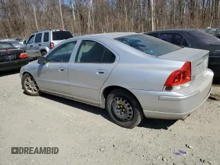 2008 Volvo S60 2.5T with VIN YV1RH592682688551, listed as a Copart auction lot 48167345 with 205,761 mi miles and Salvage Title. Bid and sale history available at carsss.com. Image 2.