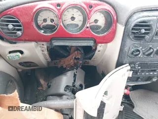 2001 Chrysler PT Cruiser z VIN 3C4FY4BB31T623108, wystawiony jako IAAI lot #39818981 z przebiegiem Nie podano mil oraz . Historia ofert i sprzedaży dostępna na DreamBid. Obrazek 12.