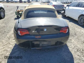 2006 BMW Z4 3.0i with VIN 4USBU335X6LW68038, listed as a Copart auction lot 70966403 with 130,833 mi miles and Clean Title. Bid and sale history available at carsss.com. Image 6.