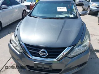 2017 Nissan Altima SV with VIN 1N4AL3AP7HC220535, listed as a IAAI auction lot 42422035 with 102,346 mi miles and . Bid and sale history available at DreamBid. Image 12.
