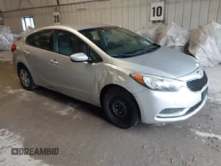 2014 Kia Forte LX with VIN KNAFK4A61E5139611, listed as a IAAI auction lot 42233899 with 229,981 mi miles and . Bid and sale history available at carsss.com. Image 1.