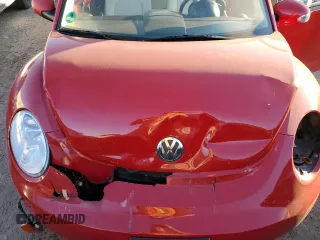 2010 Volkswagen New Beetle Coupe with VIN 3VWRW3AGXAM026393, listed as a Copart auction lot 80886254 with 0 mi miles and Salvage Title. Bid and sale history available at carsss.com. Image 12.