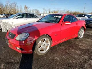 2003 Mercedes-Benz SLK 320 with VIN WDBKK65F43F282727, listed as a Copart auction lot 84246624 with 70,244 mi miles and Clean title. Bid and sale history available at DreamBid. Image 1.