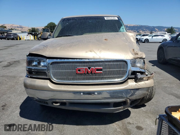 2000 GMC Yukon SLT with VIN 1GKEK13T2YJ131985, listed as a Copart auction lot 68952584 with 210,186 mi miles and Salvage Title. Bid and sale history available at carsss.com. Image 5.