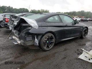 2018 BMW M4 with VIN WBS4Y9C50JAG66739, listed as a Copart auction lot 63795104 with 19,388 mi miles and Salvage Title. Bid and sale history available at carsss.com. Image 3.