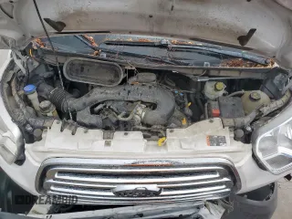 2018 Ford Transit z VIN 1FTYR1YM5JKA92251, wystawiony jako Copart lot #48747645 z przebiegiem 88 808 mil mil oraz Szkoda całkowita • Salvage title. Historia ofert i sprzedaży dostępna na DreamBid. Obrazek 11.