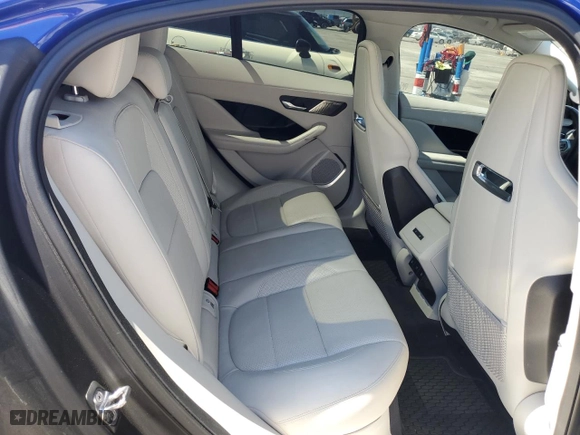2019 Jaguar I-PACE HSE with VIN SADHD2S15K1F70556, listed as a Copart auction lot 67559694 with 22,992 mi miles and Salvage Title. Bid and sale history available at carsss.com. Image 11.
