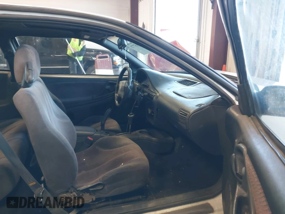1997 Chevrolet Cavalier with VIN 1G1JF12T1V7316918, listed as a IAAI auction lot 41657778 with 264,016 mi miles and . Bid and sale history available at DreamBid. Image 5.