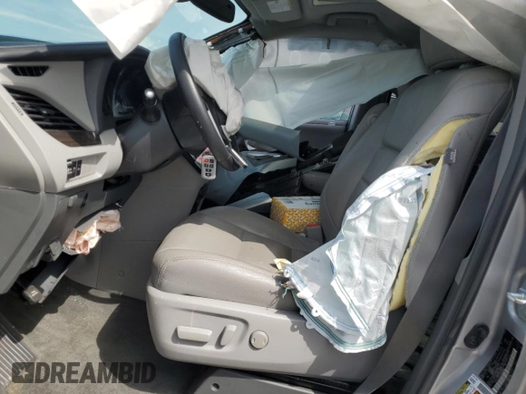 2018 Toyota Sienna XLE with VIN 5TDDZ3DC7JS191170, listed as a Copart auction lot 53964235 with 0 mi miles and Clean Title. Bid and sale history available at carsss.com. Image 7.