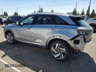 2023 Hyundai NEXO Limited z VIN KM8J84A65PU033940, wystawiony jako Copart lot #67062014 z przebiegiem 10 985 mil mil oraz Szkoda całkowita • Salvage title. Historia ofert i sprzedaży dostępna na DreamBid. Obrazek 2.