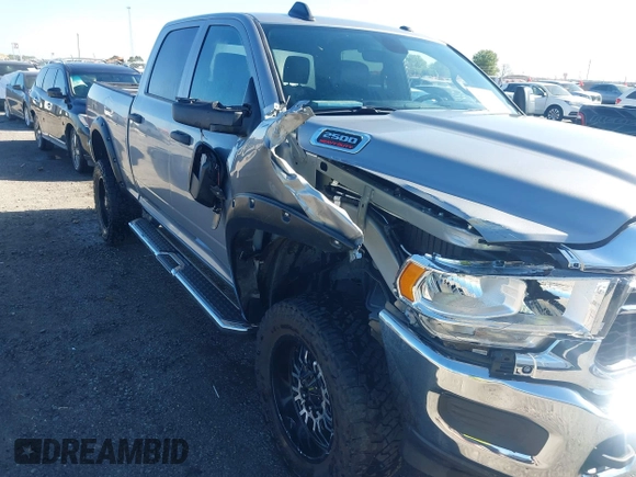 2024 Ram 2500 Tradesman with VIN 3C6UR5CJ5RG276442, listed as a IAAI auction lot 41995189 with 11,428 mi miles and . Bid and sale history available at DreamBid. Image 6.
