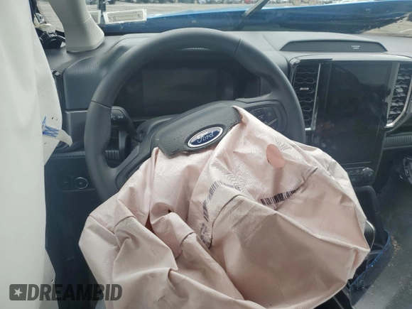 2025 Ford Ranger XLT z VIN 1FTER4HP2SLE06397, wystawiony jako Copart lot #61433065 z przebiegiem Nie podano mil oraz Szkoda całkowita • Salvage title. Historia ofert i sprzedaży dostępna na DreamBid. Obrazek 9.