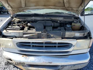 2001 Ford Econoline Passenger XL z VIN 1FBSS31LX1HB15466, wystawiony jako Copart lot #55667965 z przebiegiem 188 590 mil mil oraz Szkoda całkowita • Salvage title. Historia ofert i sprzedaży dostępna na DreamBid. Obrazek 12.