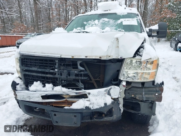 2009 Chevrolet Silverado 3500HD with VIN 1GCHC79K69E151898, listed as a IAAI auction lot 41489796 with 222,025 mi miles and . Bid and sale history available at DreamBid. Image 12.