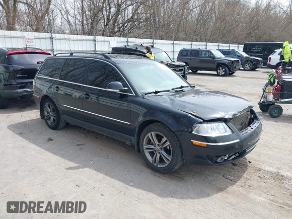 2005 Volkswagen Passat GLS z VIN WVWCE63B15E131558, wystawiony jako IAAI lot #42069590 z przebiegiem 241 886 mil mil oraz . Historia ofert i sprzedaży dostępna na DreamBid. Obrazek 1.
