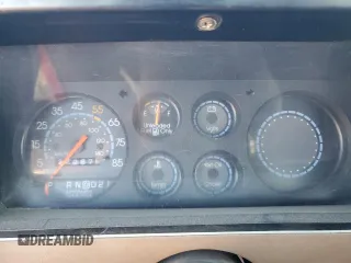 1987 Chevrolet El Camino z VIN 3GCCW80H0HS906444, wystawiony jako Copart lot #81360244 z przebiegiem 272 873 mil mil oraz Szkoda całkowita • Salvage title. Historia ofert i sprzedaży dostępna na DreamBid. Obrazek 9.