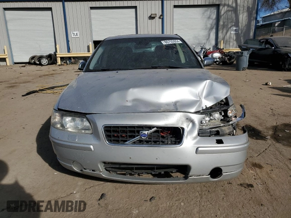 2006 Volvo S60 2.4L Turbo with VIN YV1RS547862553959, listed as a Copart auction lot 86755954 with 208,311 mi miles and Salvage Title. Bid and sale history available at carsss.com. Image 5.
