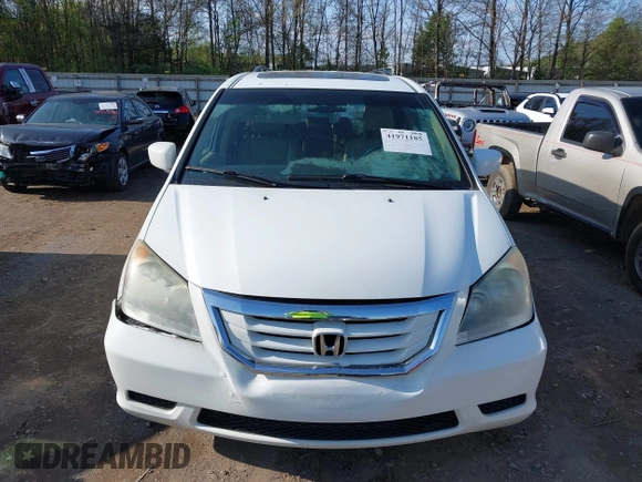 2010 Honda Odyssey EX-L with VIN 5FNRL3H72AB097626, listed as a IAAI auction lot 41971185 with 185,048 mi miles. Bid and sale history available at carsss.com. Image 12.