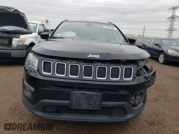 2019 Jeep Compass Latitude z VIN 3C4NJCBB8KT716007, wystawiony jako Copart lot #57232245 z przebiegiem 128 183 mil mil oraz Szkoda całkowita • Salvage title. Historia ofert i sprzedaży dostępna na DreamBid. Obrazek 5.