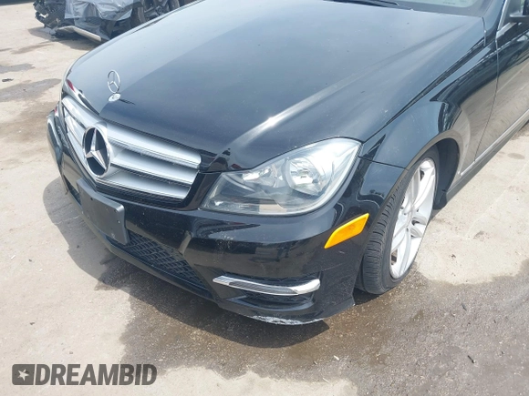 2013 Mercedes-Benz C 300 Sport with VIN WDDGF8AB4DR290813, listed as a IAAI auction lot 42092649 with 79,210 mi miles and . Bid and sale history available at DreamBid. Image 6.