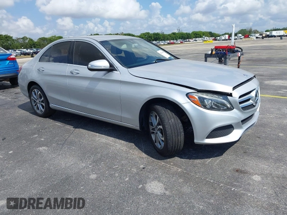 2015 Mercedes-Benz C 300 Luxury with VIN 55SWF4KB9FU033375, listed as a IAAI auction lot 42186200 with 115,307 mi miles and . Bid and sale history available at carsss.com. Image 1.