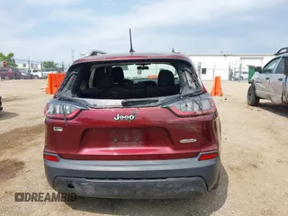 2019 Jeep Cherokee Latitude Plus z VIN 1C4PJLLB1KD220432, wystawiony jako IAAI lot #42395512 z przebiegiem 120 011 mil mil oraz . Historia ofert i sprzedaży dostępna na DreamBid. Obrazek 15.