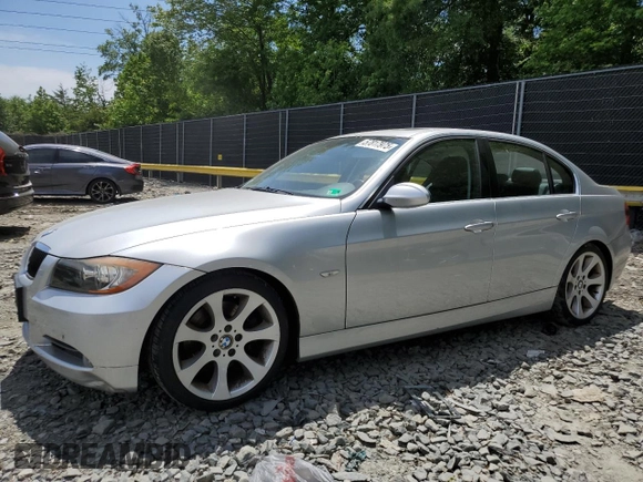 2006 BMW 3 Series 330i with VIN WBAVB33536PS06970, listed as a Copart auction lot 57817975 with 33,078 mi miles and Clean title. Bid and sale history available at DreamBid. Image 1.