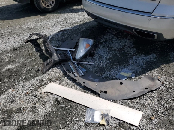 2015 Buick Enclave Leather with VIN 5GAKVBKDXFJ114081, listed as a Copart auction lot 51039005 with 73,379 mi miles and Salvage Title. Bid and sale history available at carsss.com. Image 13.