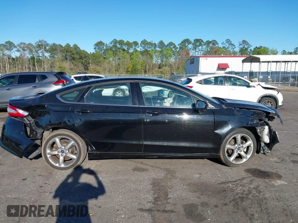 2016 Ford Fusion S with VIN 3FA6P0G70GR375847, listed as a IAAI auction lot 41818306 with 74,565 mi miles. Bid and sale history available at carsss.com. Image 13.