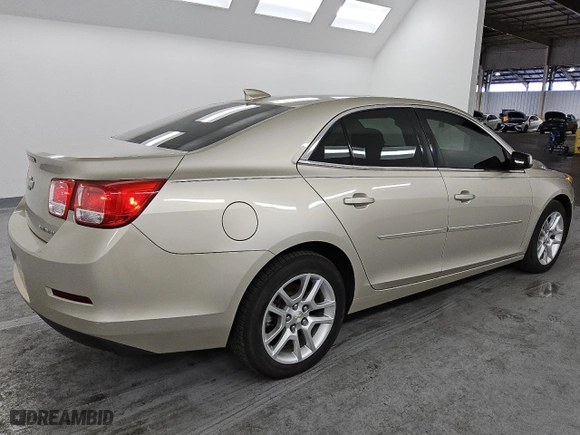 2015 Chevrolet Malibu LT with VIN 1G11C5SL7FF197733, listed as a Copart auction lot 46494055 with 61,016 mi miles and Clean Title. Bid and sale history available at carsss.com. Image 3.