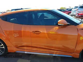 2016 Hyundai Veloster Turbo with VIN KMHTC6AE6GU258636, listed as a IAAI auction lot 42228564 with 92,058 mi miles and . Bid and sale history available at DreamBid. Image 14.