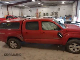 2015 Toyota Tacoma с VIN 3TMLU4EN6FM198294, выставлен на аукционе IAAI как лот 42604006 с пробегом 130 333 миль миль и . История ставок и продаж доступна на DreamBid. Изображение 13.