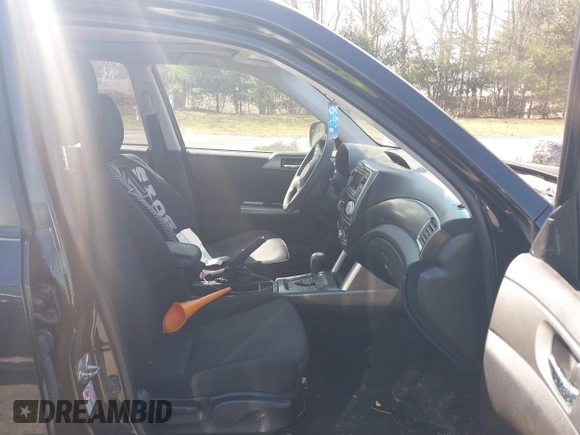 2013 Subaru Forester 2.5X Premium with VIN JF2SHADC6DH441989, listed as a IAAI auction lot 41904752 with 201,903 mi miles. Bid and sale history available at carsss.com. Image 5.