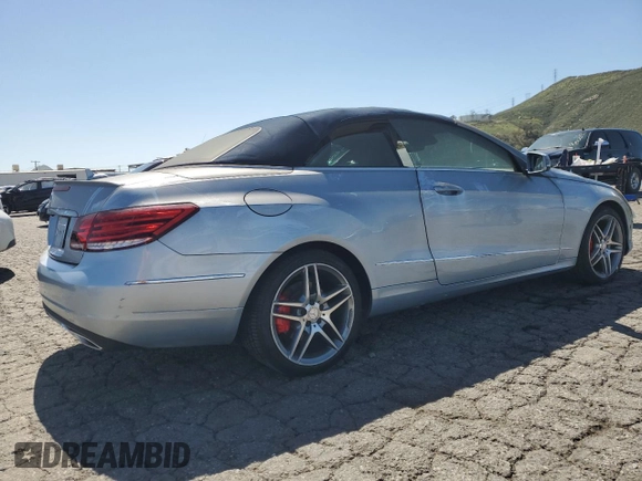 2014 Mercedes-Benz E 350 with VIN WDDKK5KF3EF244172, listed as a Copart auction lot 49209715 with 61,163 mi miles and Salvage Title. Bid and sale history available at DreamBid. Image 3.