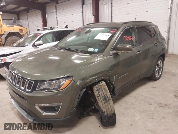 2020 Jeep Compass Limited with VIN 3C4NJDCB0LT127121, listed as a IAAI auction lot 41891605 with 110,373 mi miles. Bid and sale history available at carsss.com. Image 17.